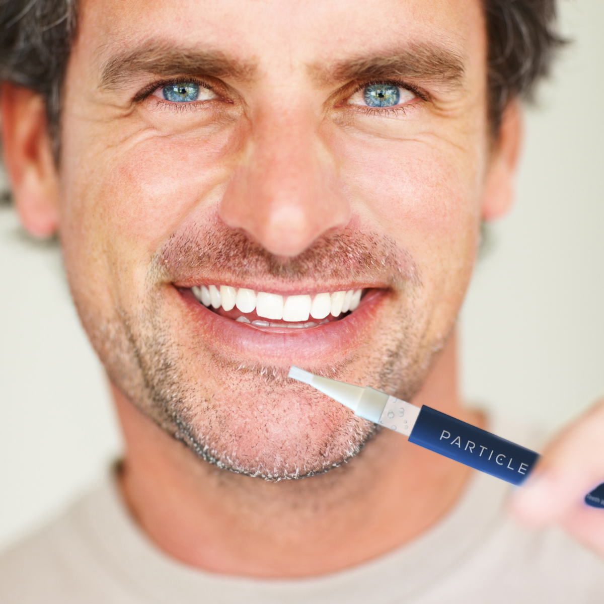 Man_hold_Teeth_Whitening_Pen LP_1200x1200_V1